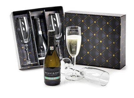Luxe wijnpakketten wijngeschenk wine gift give away relatiegeschenk wijnpakket origineel wijngeschenk Xmas Presents BV