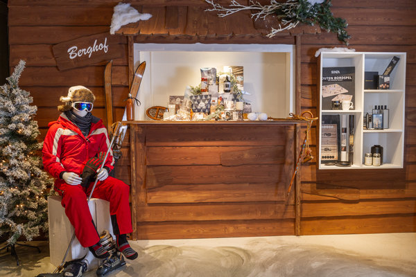 Kerstpakket showroom Den Bosch eindejaarsgeschenken en kerstpakket Gifts